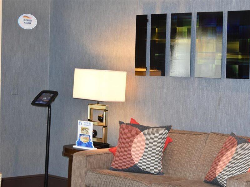 Baymont By Wyndham Dallas/ Love Field Esterno foto