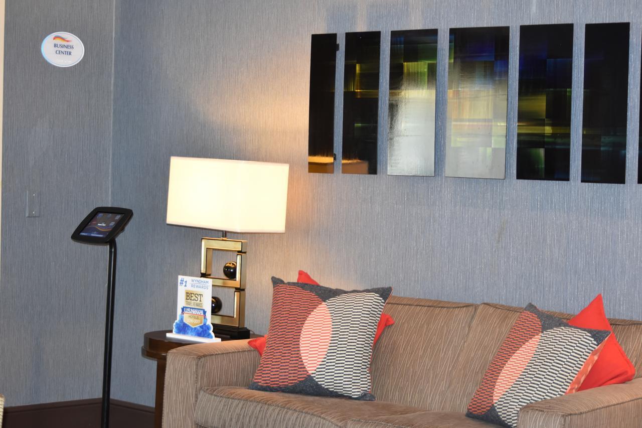 Baymont By Wyndham Dallas/ Love Field Esterno foto